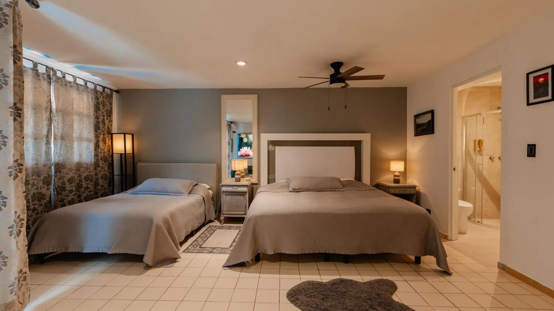 Bed and Breakfast Casa Blanca Boutique & Organic Cancún 3*,  Meksyk