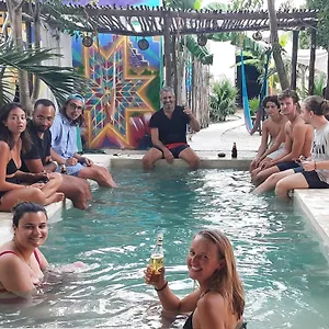 https://guaya-hostel.hotelsmerida.org
